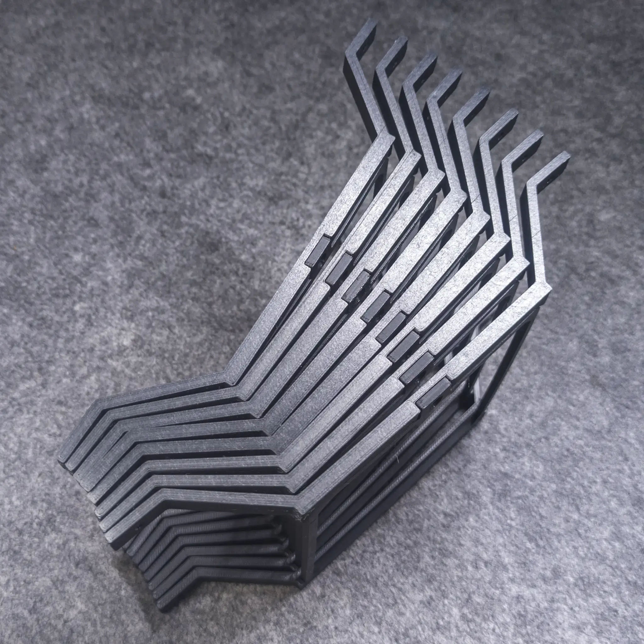 Displate 3D magnet mount side view